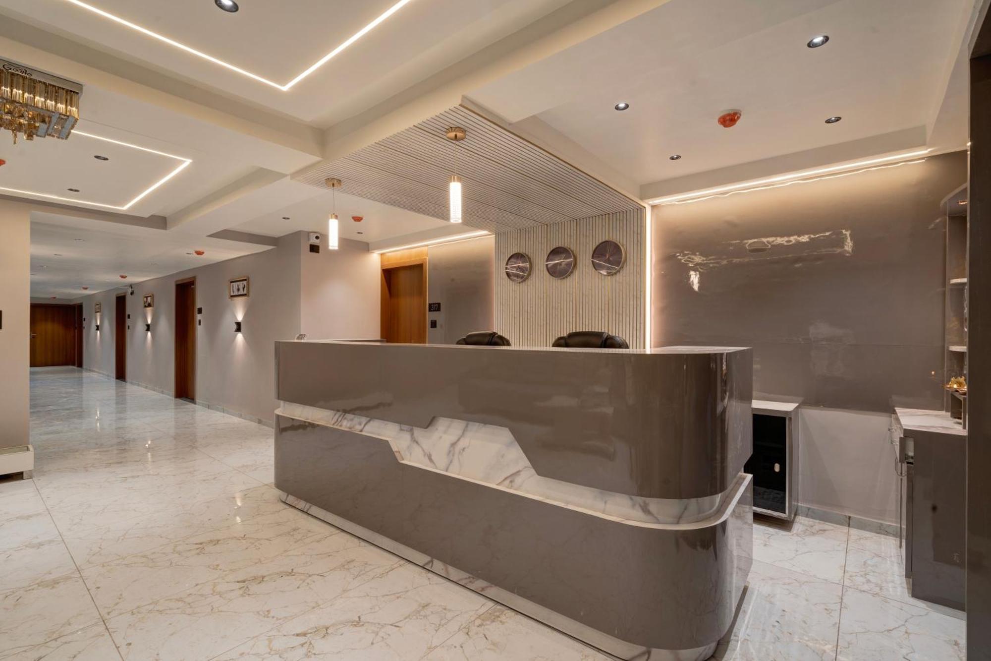 Hotel Shrimad Villa Ґандінаґар Екстер'єр фото